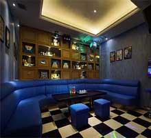 酒吧沙发实景